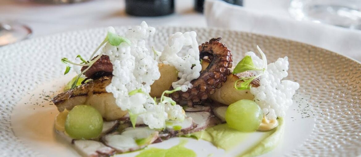 Auberge du Pommier is Toronto's home for fine French dining Auberge du Pommier is Toronto's home for fine French dining