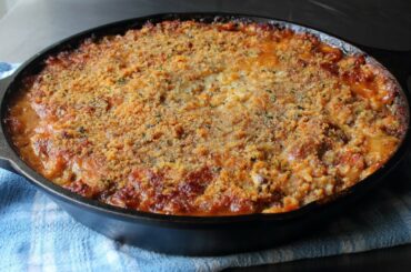 Cassoulet - French White Bean & Meat Gratin - Cassoulet de Toulouse Recipe