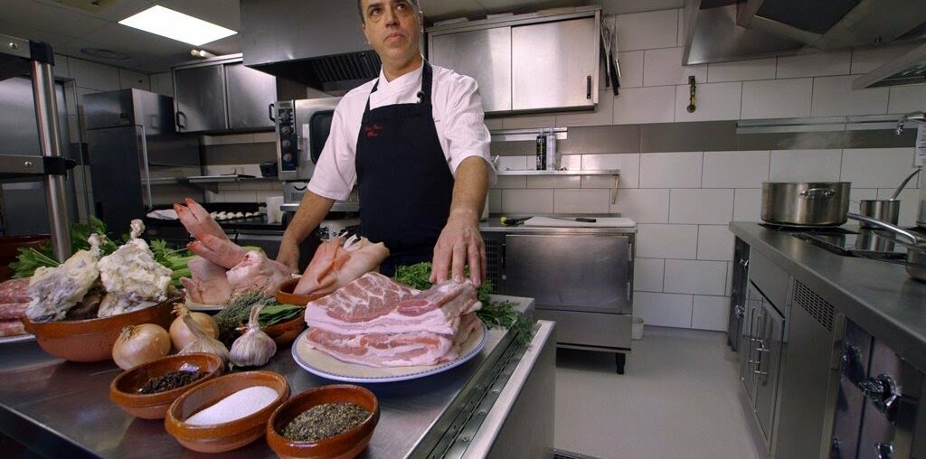 Discovering traditional French cuisine in the medieval city of Carcassonne Discovering traditional French cuisine in the medieval city of Carcassonne