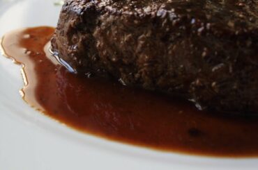 Pan Sauce "Bordelaise" - Red Wine Reduction Steak Sauce