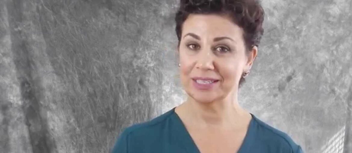 How To Dress When on a Wine Tour in France [Tuesday Tip #8]