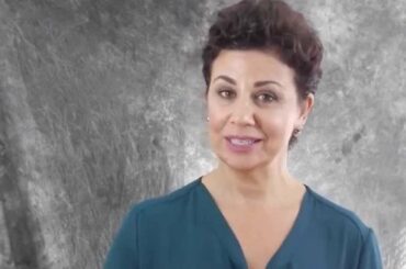 How To Dress When on a Wine Tour in France [Tuesday Tip #8]