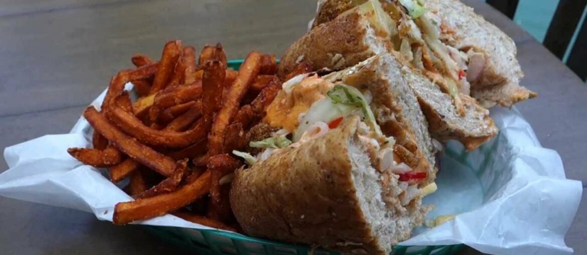 Disneyland Dining Review – Fried Green Tomato Sandwich and Brownie Pie Disneyland Dining Review - Fried Green Tomato Sandwich and Brownie Pie