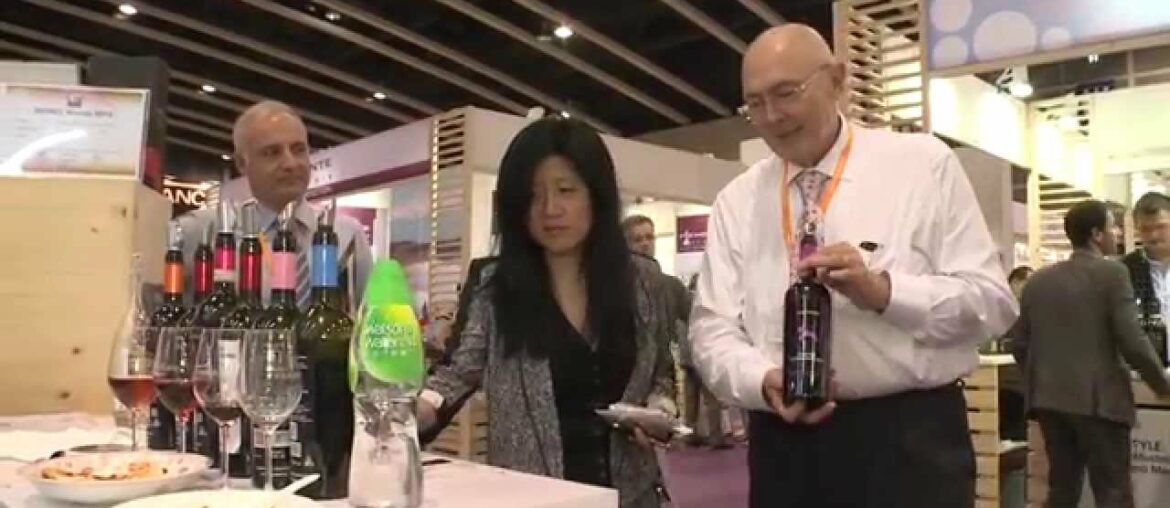 French, Italians Toast Hong Kong Wine Trade
