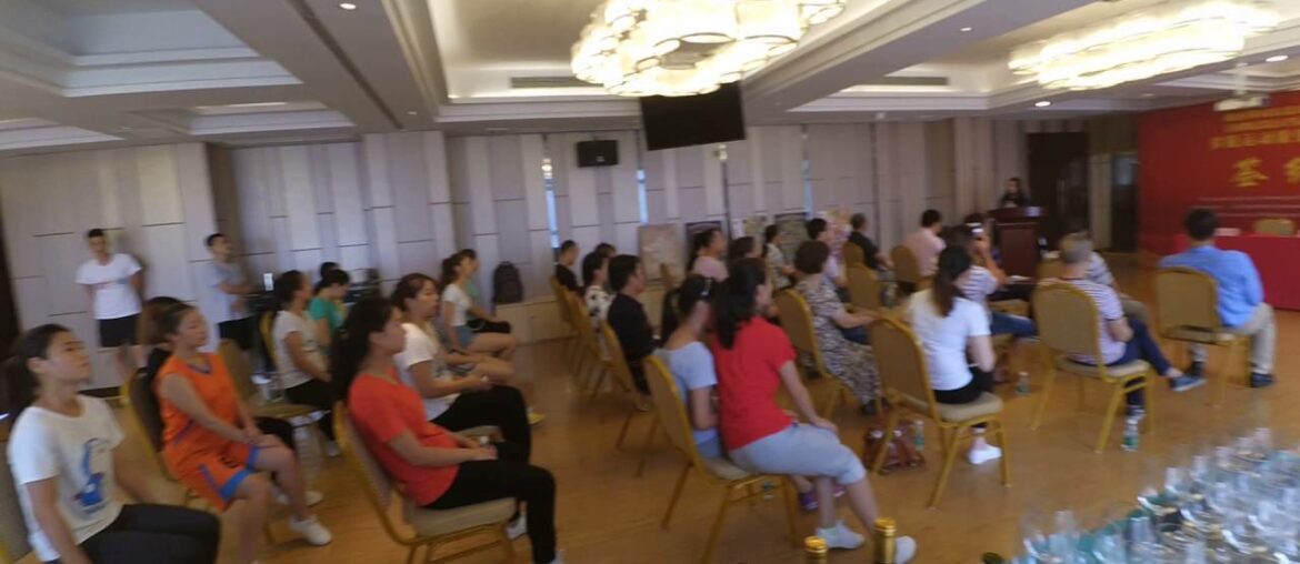 Selling french wine in China, Changsha