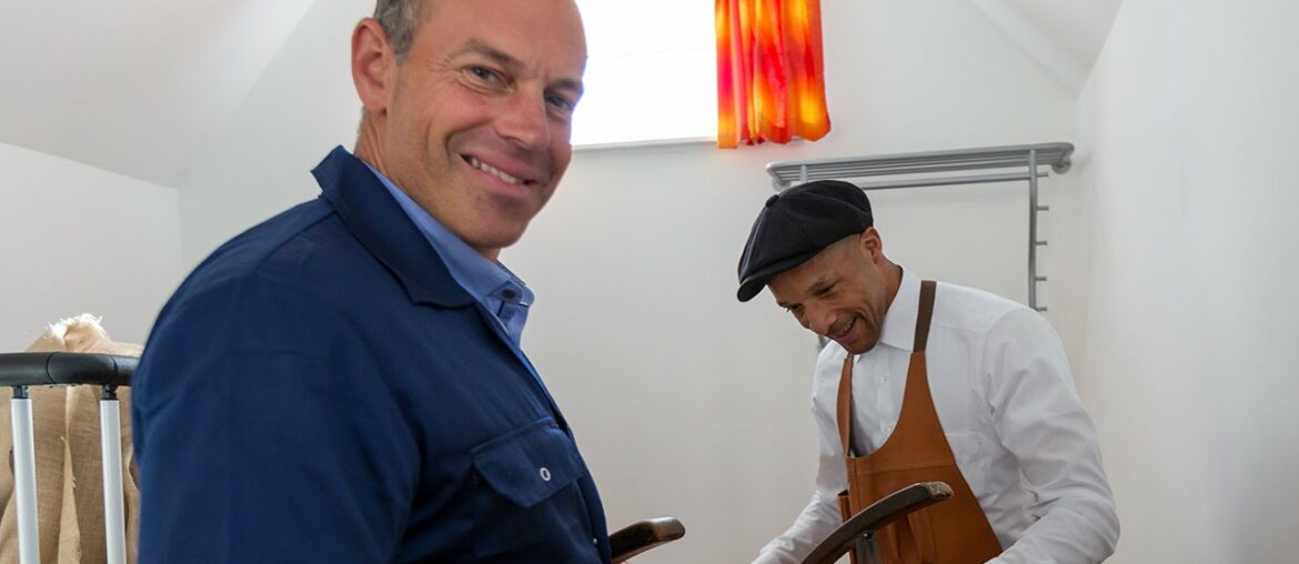 Moving Home with the Experts: How to upcycle a dining table