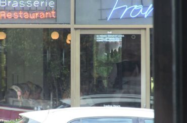 'IS DUSTIN MARTIN - in love? Dusty seen dining with brunette Good Friday' 14/4/17 pt.1