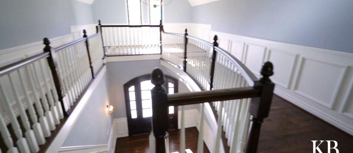 215 Martell Drive, Bloomfield Hills | Extended Version 215 Martell Drive, Bloomfield Hills | Extended Version