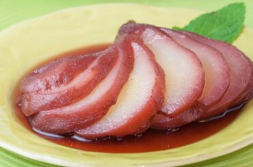 Poach Pears in Red Wine recipe
