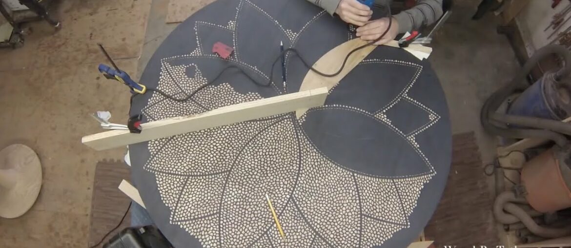 Round Pedestal Dining Table Round Pedestal Dining Table