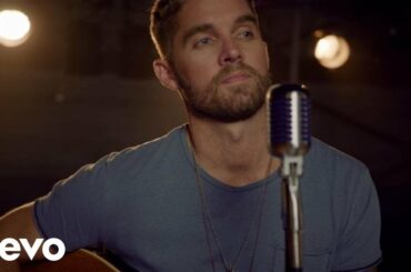 Brett Young - In Case You Didn't Know (Official Music Video)