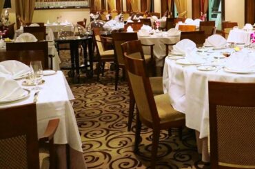 Queen Mary 2 Tour & Review (2014): Dining ~ Cunard Cruise Line ~ Cruise Ship Tour & Review