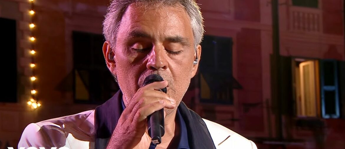 Andrea Bocelli – La Vie En Rose ft. Edith Piaf Andrea Bocelli - La Vie En Rose ft. Edith Piaf