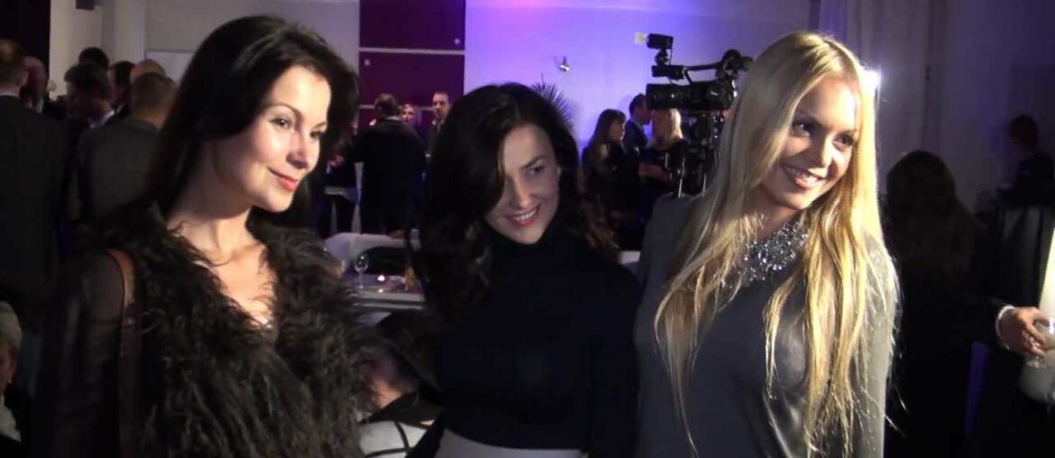 LA VILLA french wine lounge