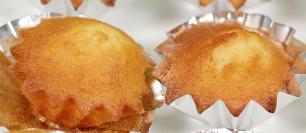 Madeleines (Small French Cake Recipe) | Cooking with Dog