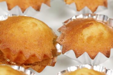 Madeleines (Small French Cake Recipe) | Cooking with Dog