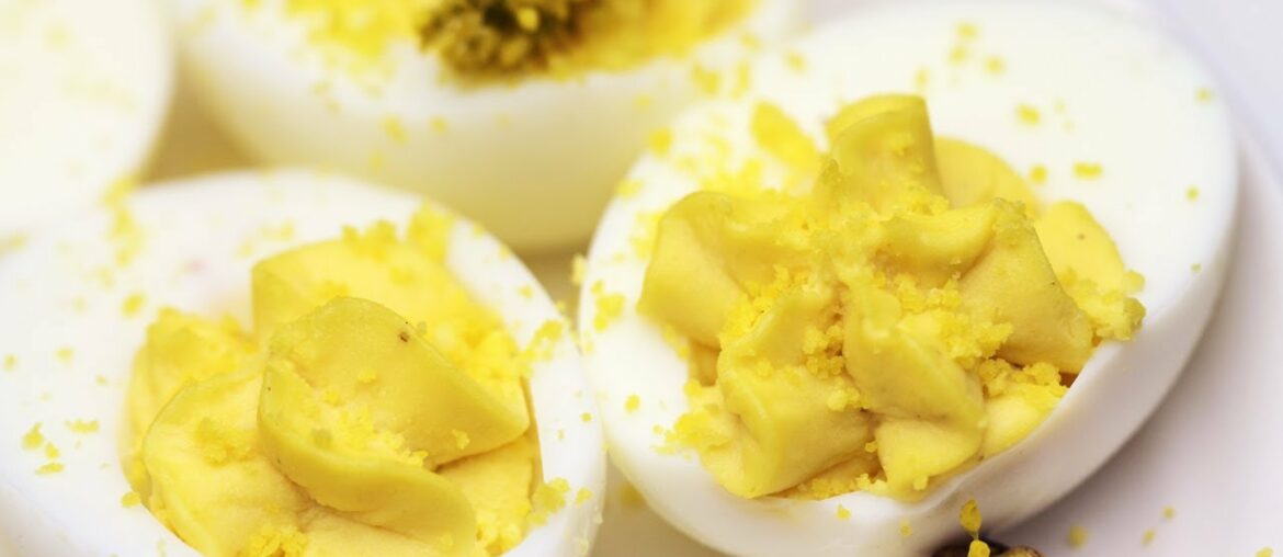 How to Make Deviled Eggs - French Appetizer Recipe 달걀 샐러드 만들기