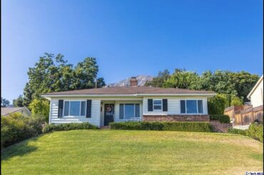 2467 Upper Terrace, La Canada