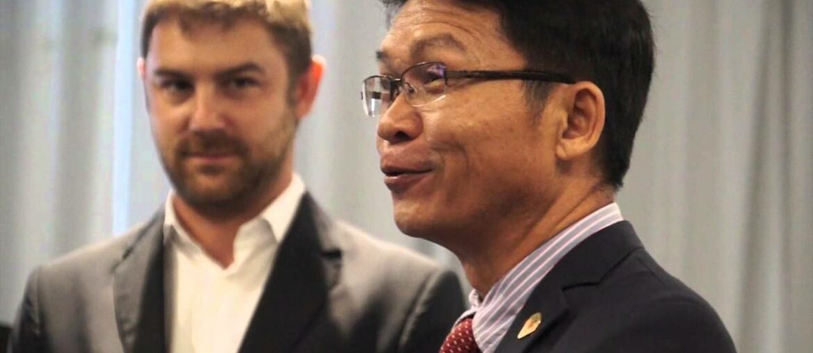 Best sommelier of Thailand in French wine 2015