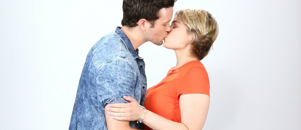 Exes Kiss For The First Time Since Their Breakup Exes Kiss For The First Time Since Their Breakup