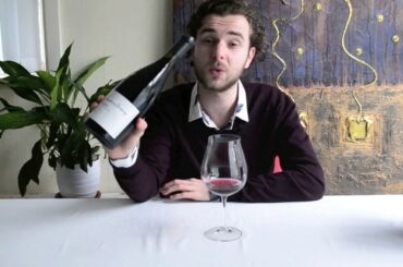 Wine Expert tastes French Wine: Caroline Morey 'Les Chainey' Santenay Rouge 2014