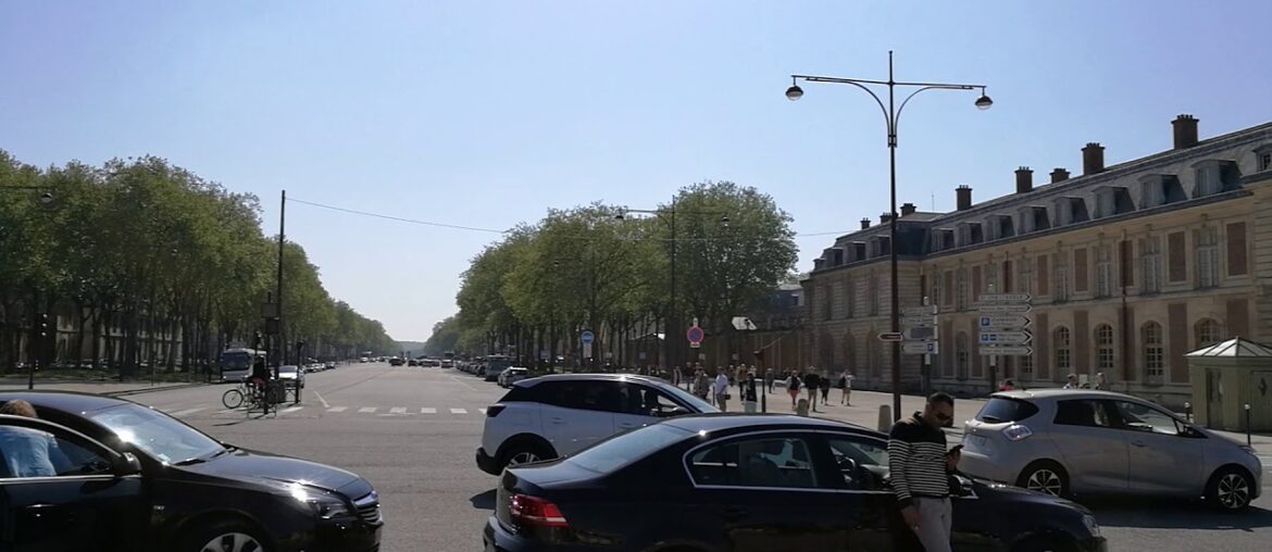 Versailles, Paris - Beautiful Palace of Versailles in Paris, France
