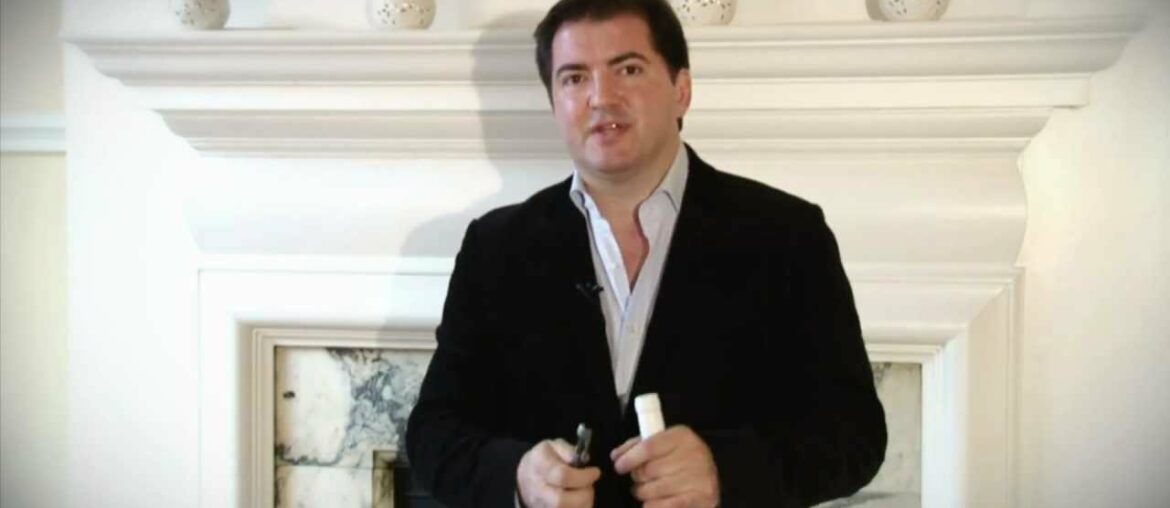 Quintessentially Wine Review of 2007 Meursault, Pierre Morey, Burgundy, France