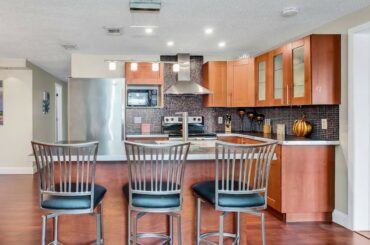 FOR SALE - 9812 61st Ln N, Pinellas Park, FL 33782