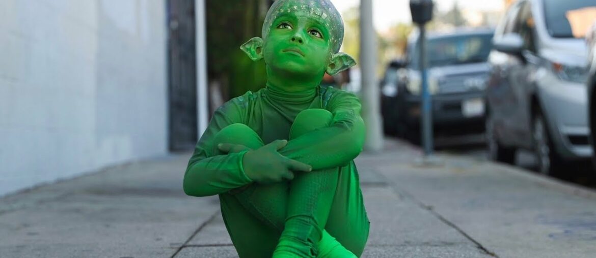 Alesso – REMEDY (Official Music Video) Alesso - REMEDY (Official Music Video)