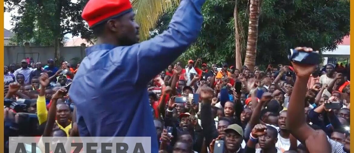 🇺🇬 Uganda's pop star opposition MP Bobi Wine freed on bail | Al Jazeera English 🇺🇬 Uganda's pop star opposition MP Bobi Wine freed on bail | Al Jazeera English