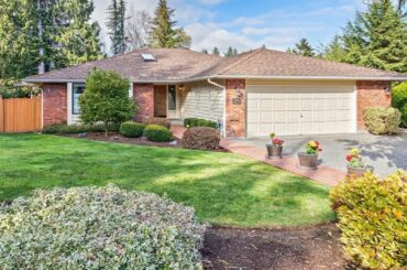 3915 109th Place SE, Everett, WA Presented by Larry and Judy.