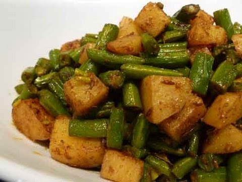 Aloo (Potatoes) and Green Beans Subzi Recipe by ShowMeTheCurry Aloo (Potatoes) and Green Beans Subzi Recipe by ShowMeTheCurry