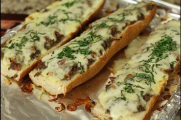 French Bread Pizza - The Love Pizza by Rockin Robin
