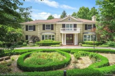 1253 Covington Rd, Bloomfield Hills, MI - 219110561