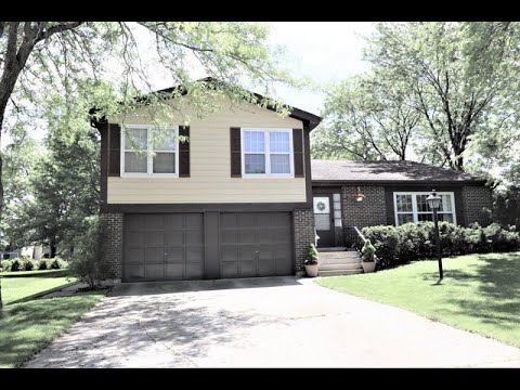 Residential for sale – 142 Greenway Drive, Bloomingdale, IL 60108 Residential for sale - 142 Greenway Drive, Bloomingdale, IL 60108