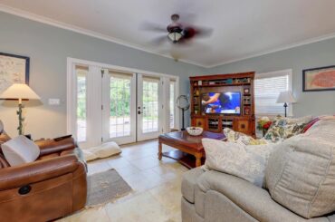 419 1/2 Jasmine Way, Clearwater, FL