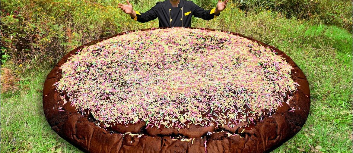 GIANT 100-POUND CHOCOLATE CAKE RECIPE PREPARED BY PAPA Kitchen | Amazing Cooking Oreo Biscutes Cake