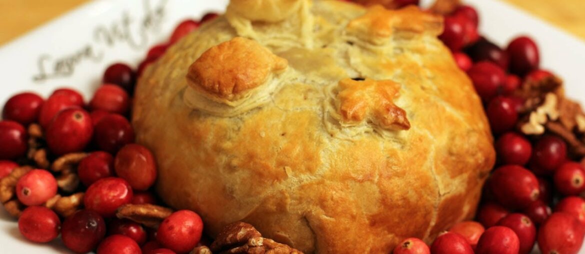 Brie en Croute Recipe - Laura Vitale - Laura in the Kitchen Episode 242