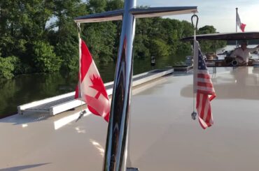 Luxury Barge Wine&Water - Burgundy Canal - France