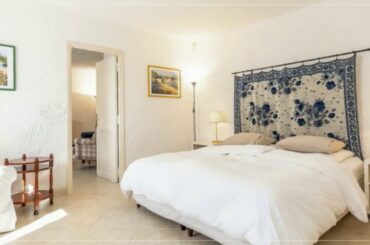 Grasse, Alpes-Maritimes, France - 6 Bedrooms - Villa - Sales