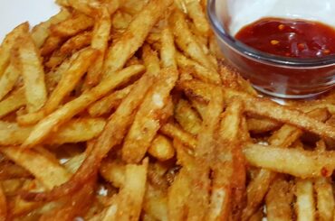 Crispy French Fires/French Fries/Masalydar French Fries recipe(COOK WITH IQRA)