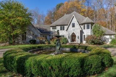 270 Valentine Farm Drive, Akron, OH, 44333