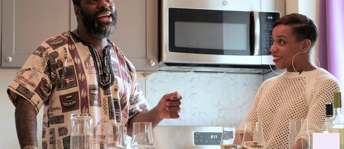 Rhymefest chooses the wine today. Rhymefest chooses the wine today.