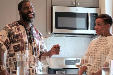Rhymefest chooses the wine today.
