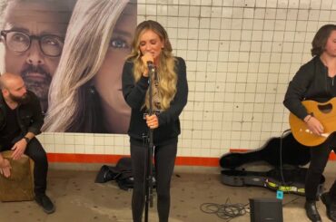 Carly Pearce - Hide The Wine (Subway Pop Up Show)