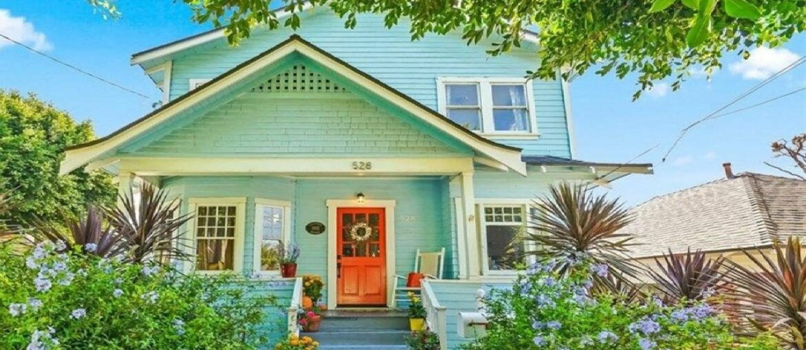 528 Garnet St, Redondo Beach, CA Presented by Phillip Nunez.