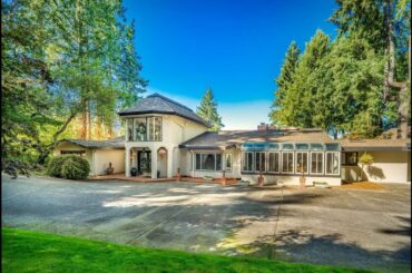 Unique Waterfront Estate in Lakewood, Washington | Sotheby's International Realty