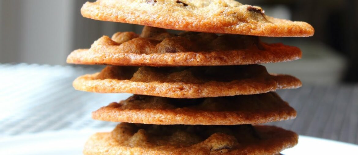 Perfect Chocolate Chip Cookies - Easy No-Mixer Chocolate Chip Cookies