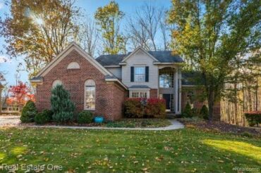 1419 Woodbridge Ln, Wixom, MI - 219113156