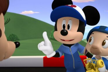 Caution:Kids At Work! / The Snoozy Doozy Pet and Breakfast!